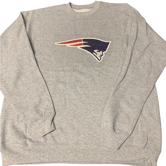 New Crewneck New England Patriots Sweatshirt - Picture 1 of 2